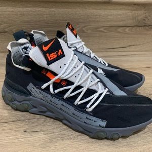 Nike ISPA React Low | Waterproof and Breathable | Size 10.5 | Lightly Worn